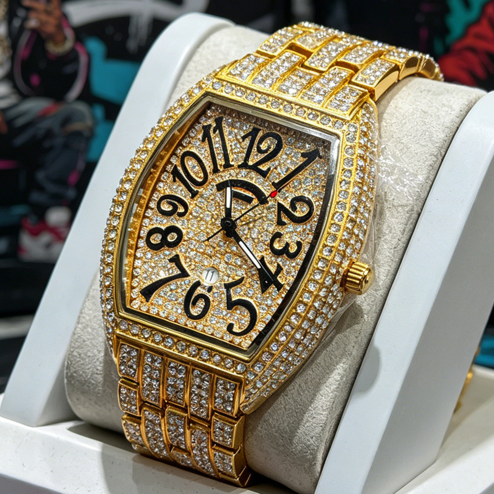 Luxury Watch Brands Logo - นาฬิกาควอตซ์ Tonneau ไม่มีโลโก้ ประดับเพชรเต็มเรือน สไตล์ฮิปฮอป แบรนด์ดัง