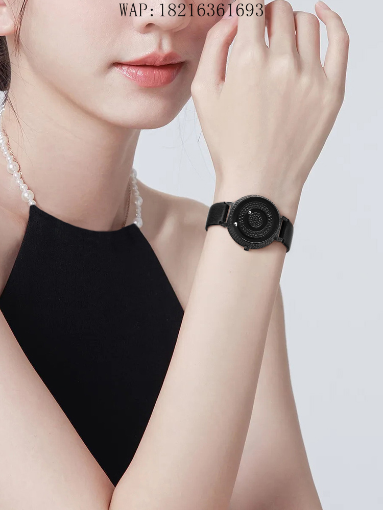 Luxury Watch Offers - ข้อเสนอพิเศษ นาฬิกาควอตซ์หรูหราแบบเรียบง่าย ดีไซน์รูหนอนไร้ลูกปัด นาฬิกาข้อมือผู้หญิง