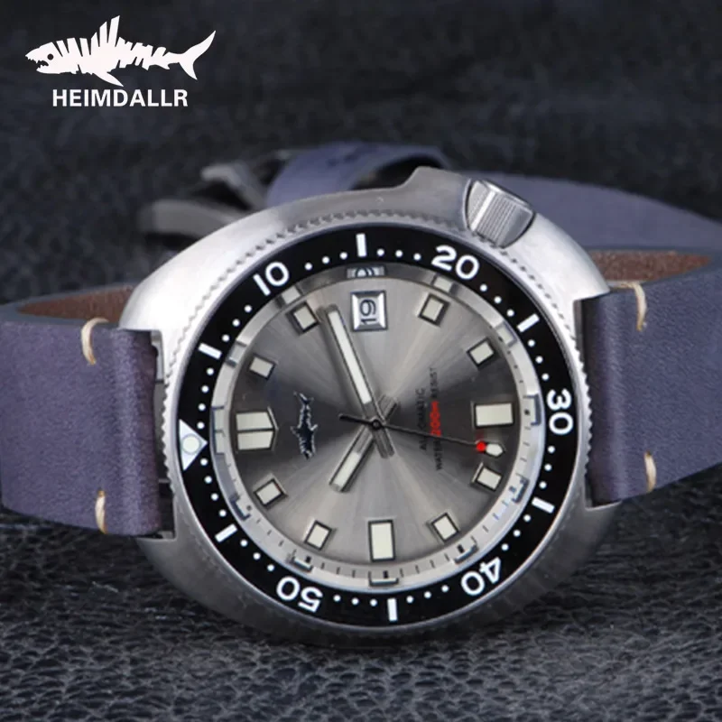 Heimdallr ผู้ชายไทเทเนียมเต่า  - Diver Watch 300M บทวิจารณ์และราคา