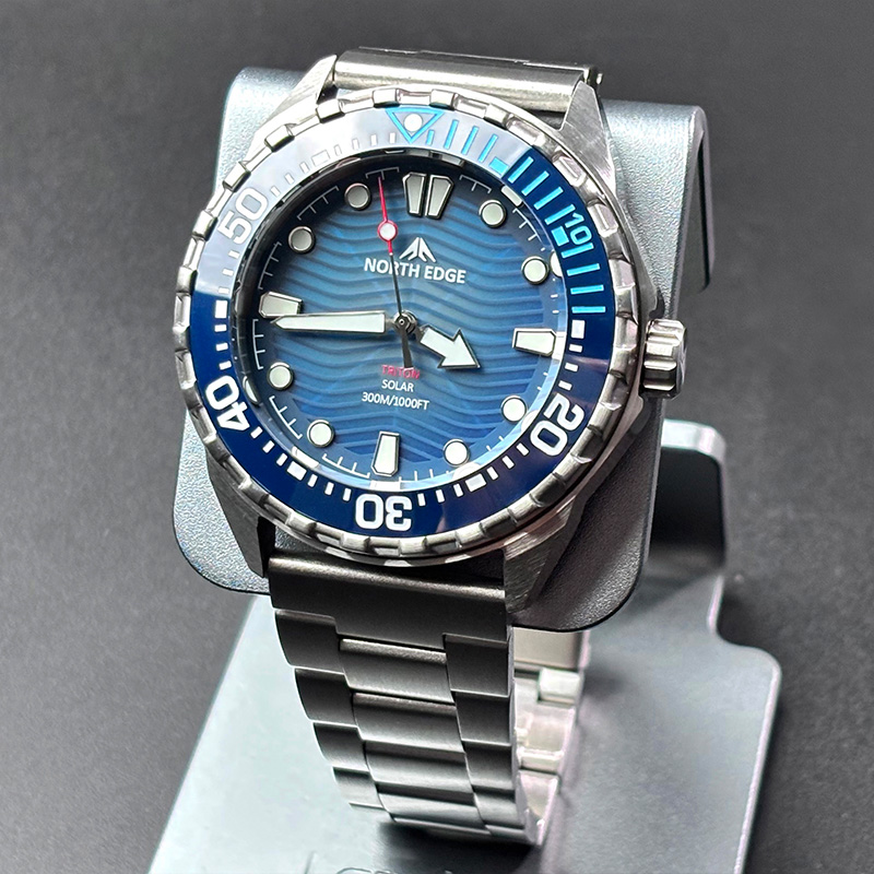 นาฬิกาดำน้ำ NORTH EDGE 2026 รุ - Luxury Watch Display Case บทวิจารณ์และราคา