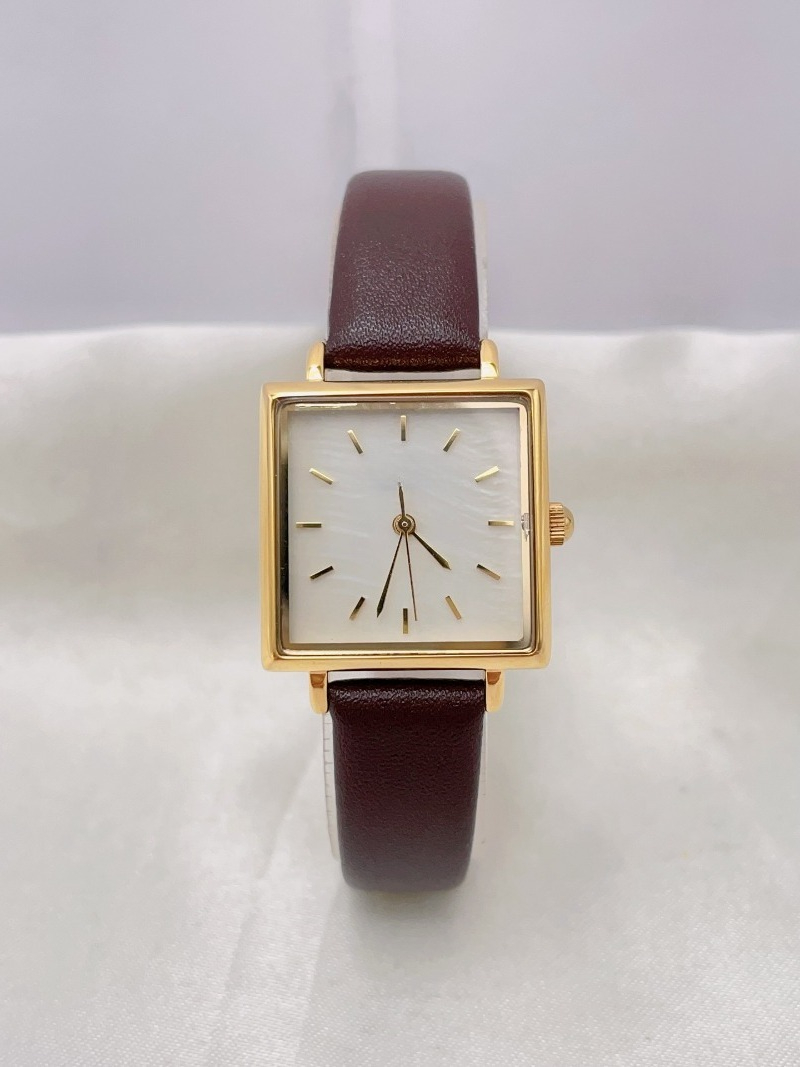 นาฬิกาควอตซ์กันน้ำ ดีไซน์เรียบ - Luxury Watch Offers บทวิจารณ์และราคา