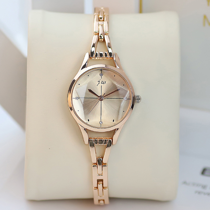 สร้อยข้อมือนาฬิกาผู้หญิง Elega - Luxury Watch Girl บทวิจารณ์และราคา