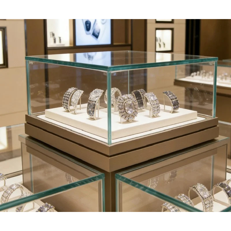 เคาน์เตอร์แสดงนาฬิกาหลายระดับแ - Luxury Watch Level บทวิจารณ์และราคา