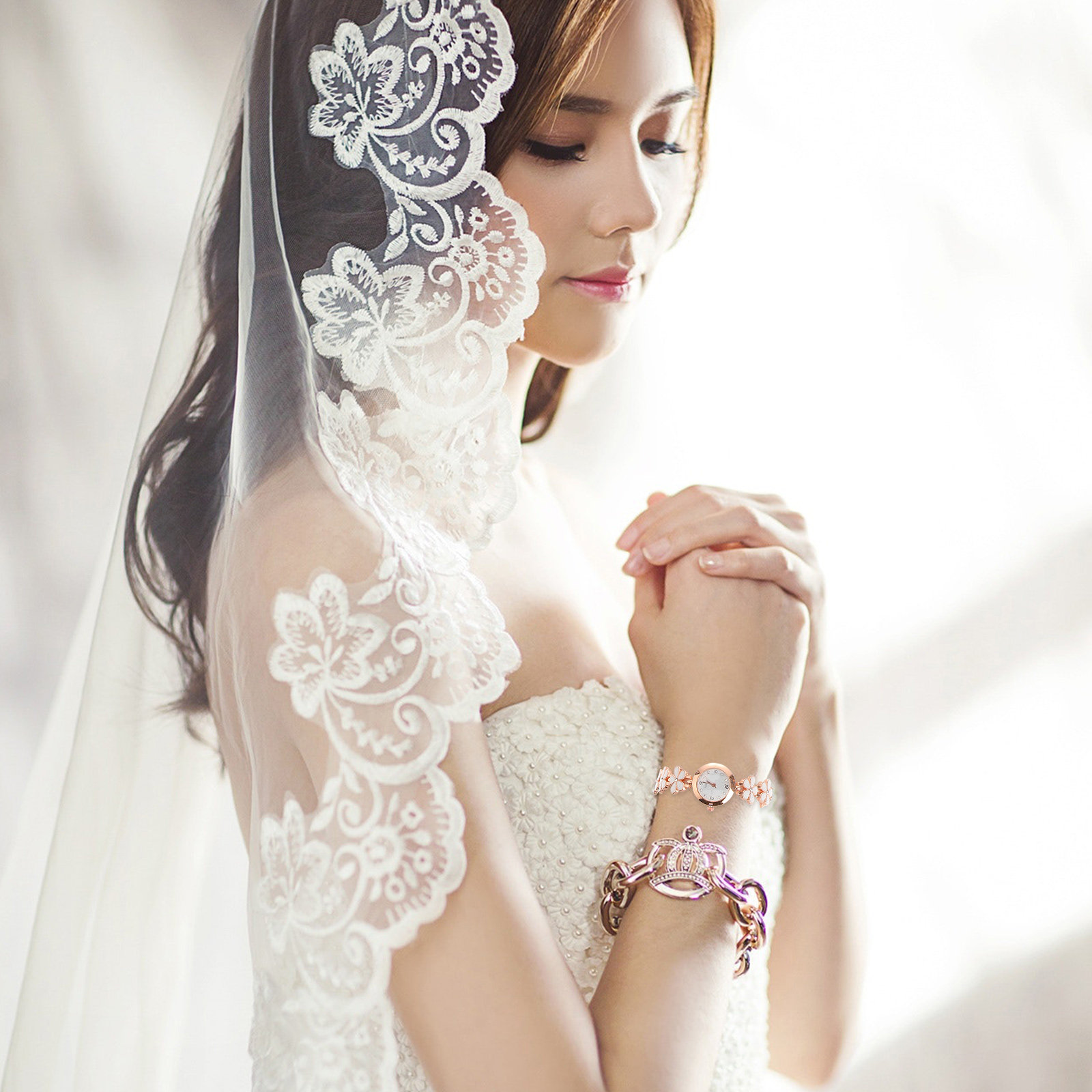นาฬิกาข้อมือสีขาวสุดหรู กันน้ำ - Luxury Watch With Bracelet บทวิจารณ์และราคา
