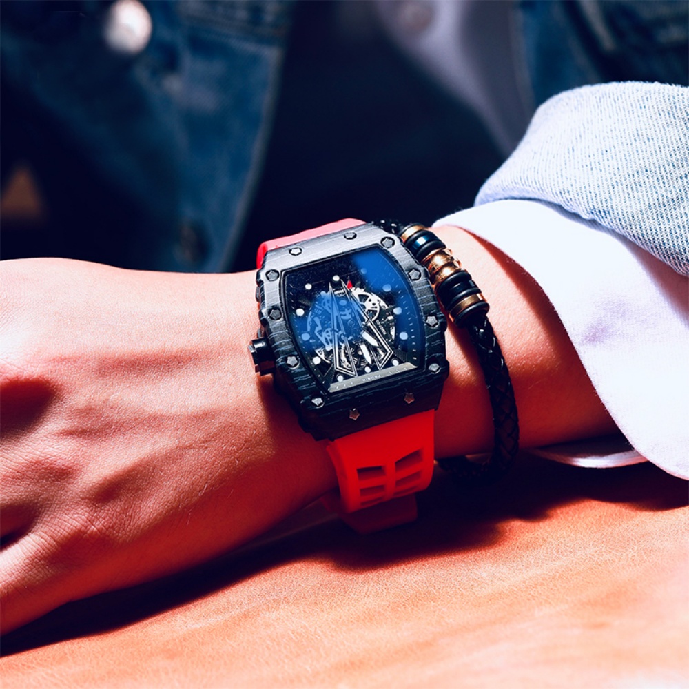 นาฬิกาควอทซ์สำหรับผู้ชายที่ได้ - Luxury Watch Offers บทวิจารณ์และราคา
