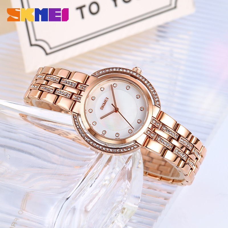 สร้อยข้อมือสตรีนาฬิกาควอตซ์หรู - Luxury Watch With Bracelet บทวิจารณ์และราคา